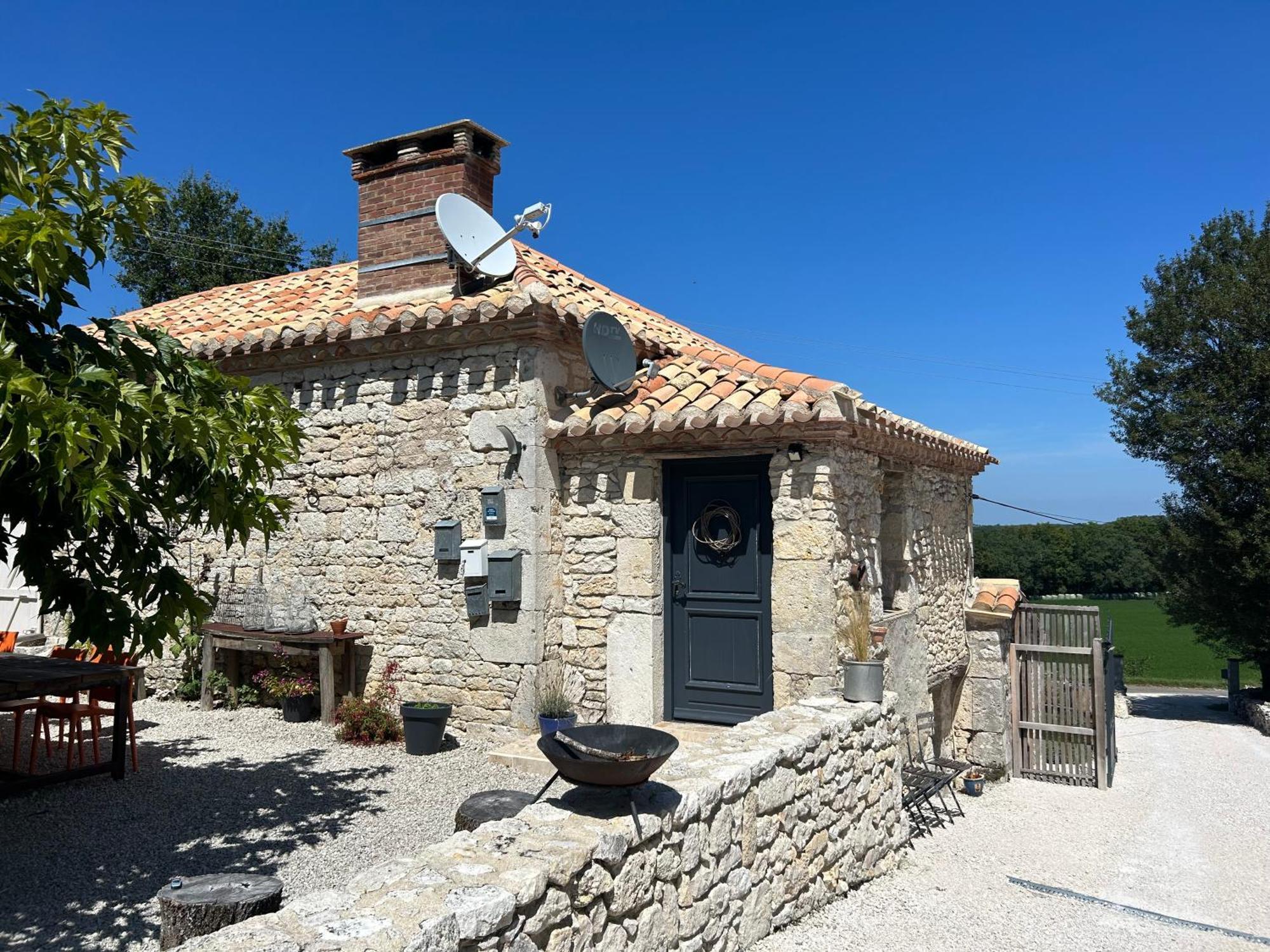 Les Fontanelles Du Quercy Blanc Villa Montcuq Buitenkant foto